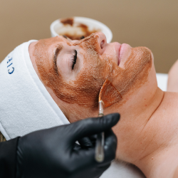 Infini premium meso NHA 135, hidratálás, minden bőrtípus, száraz bőr, vízhiányos bőr, tű nélküli mezoterápia, The Privilegend Beauty PMU, Budapest, 8. kerület, kozmetika